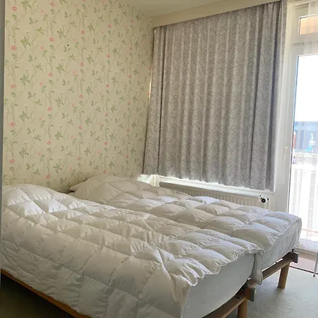 Amazing 2 Bedroom With Sea View T36 オステンド
